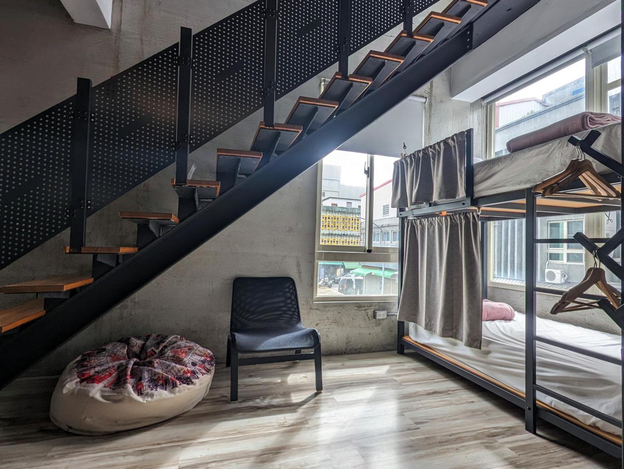 40Inn Backpackers Warehouse Taitung المظهر الخارجي الصورة